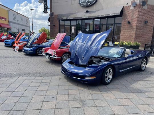 CCCoM 5th Annual “Show and Shine” at Fountain Walk