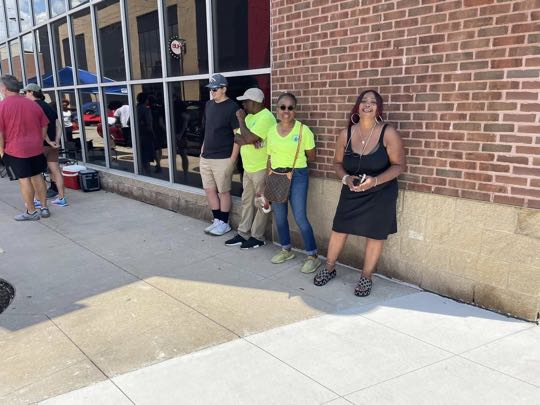 CCCoM 5th Annual “Show and Shine” at Fountain Walk