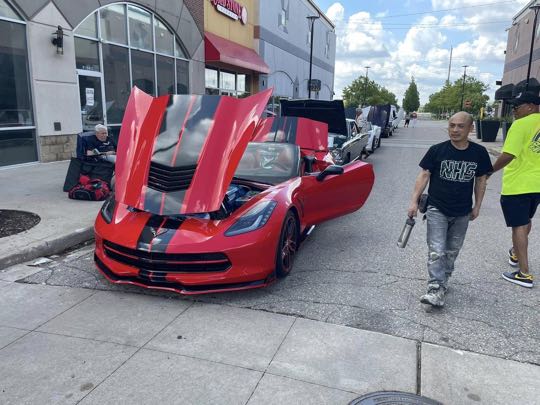 CCCoM 5th Annual “Show and Shine” at Fountain Walk