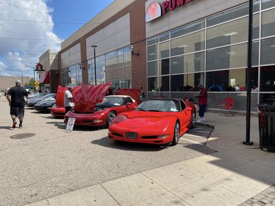 CCCoM 5th Annual “Show and Shine” at Fountain Walk