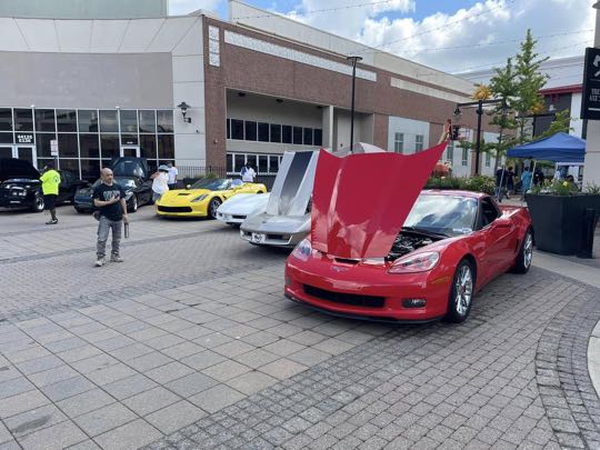 CCCoM 5th Annual “Show and Shine” at Fountain Walk