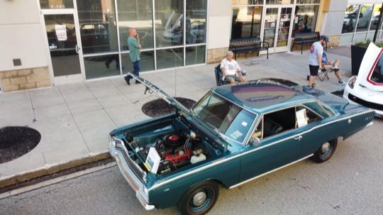 CCCoM 5th Annual “Show and Shine” at Fountain Walk