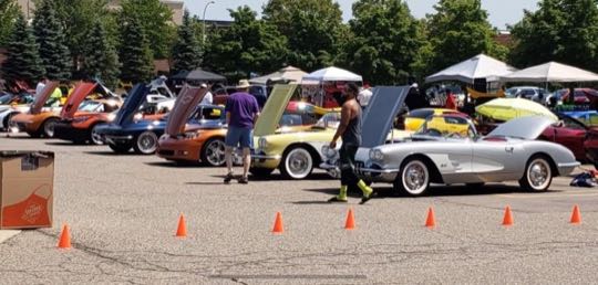 CCCoM @ Corvettes at Fountain Walk