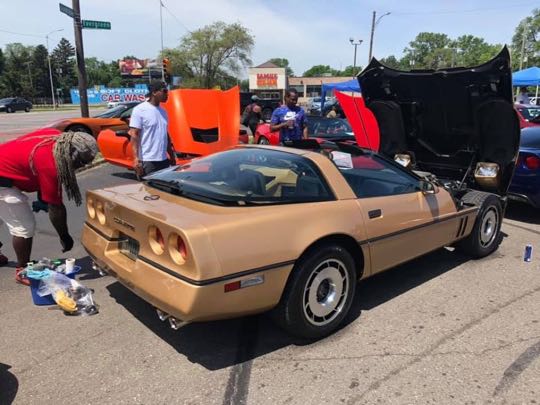 CCCoM @ V-8 Estates Car Show