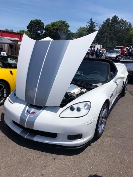 CCCoM @ V-8 Estates Car Show