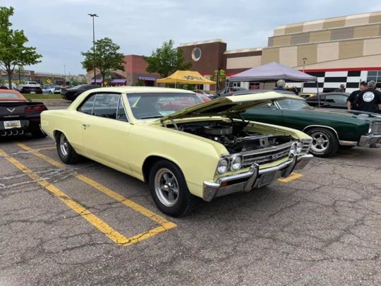 CCCoM’s 2nd Annual Cars & Coffee at Fountain Walk of Novi