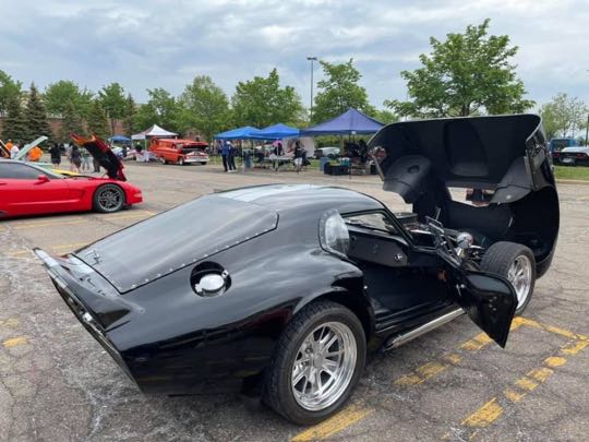 CCCoM’s 2nd Annual Cars & Coffee at Fountain Walk of Novi