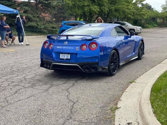 CCCoM’s 2nd Annual Cars & Coffee at Fountain Walk of Novi