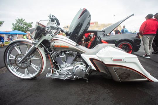 CCCoM’s 3rd Annual “Show & Shine” @ Fountain Walk 2021