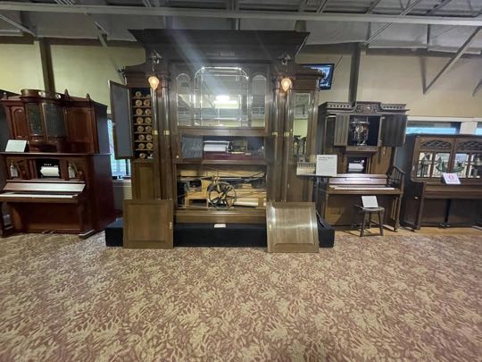 CCCoM’s Fall Cruise 2.0 & Raffle Giveaway 2023!