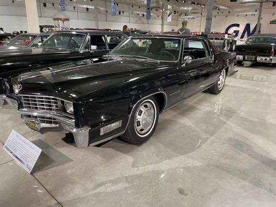 CCCoM's First Annual Fall Cruise from Genesis Chevrolet.