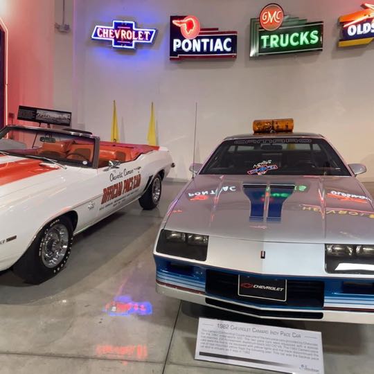 CCCoM's First Annual Fall Cruise from Genesis Chevrolet.
