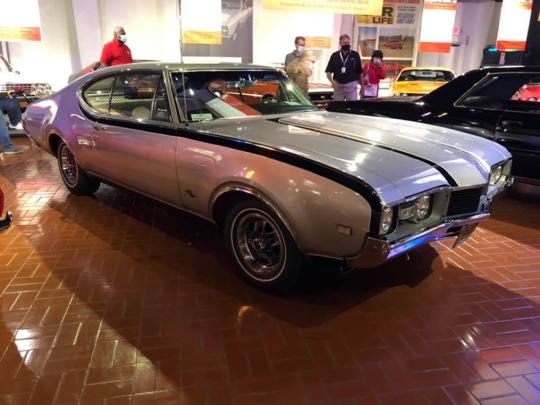 CCCoM Cruise to the Gilmore Automotive Museum