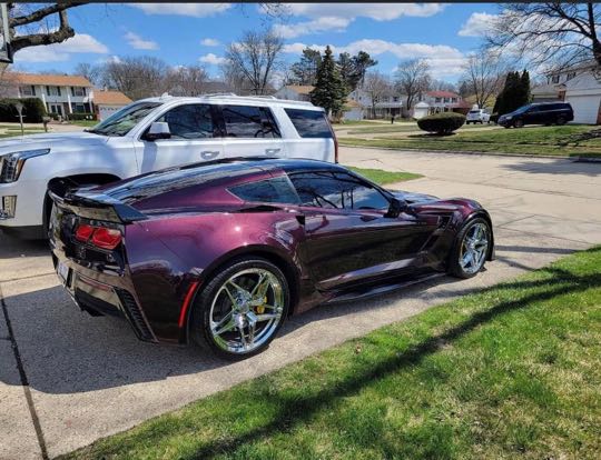 First Cruise of the Season to Smokehouse 52 in Chelsea Michigan