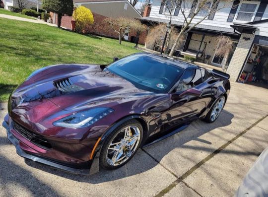 First Cruise of the Season to Smokehouse 52 in Chelsea Michigan