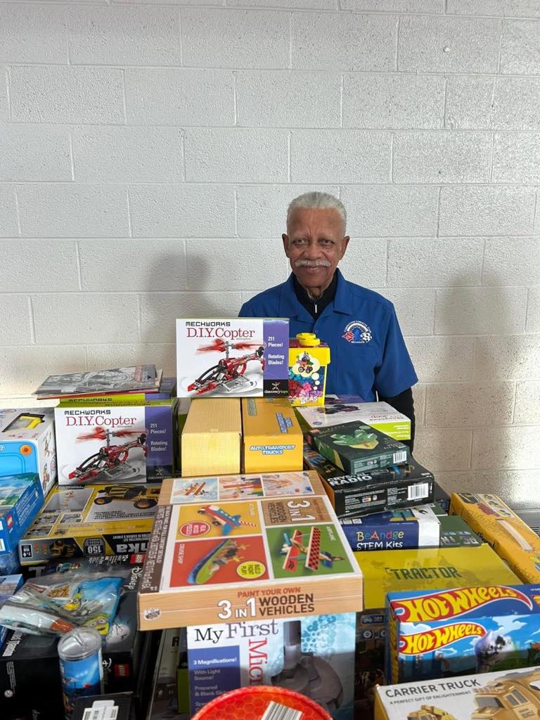 Michigan Urban Youth Alliance "Holiday Party & Toy Giveaway"