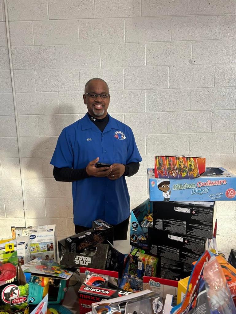 Michigan Urban Youth Alliance "Holiday Party & Toy Giveaway"