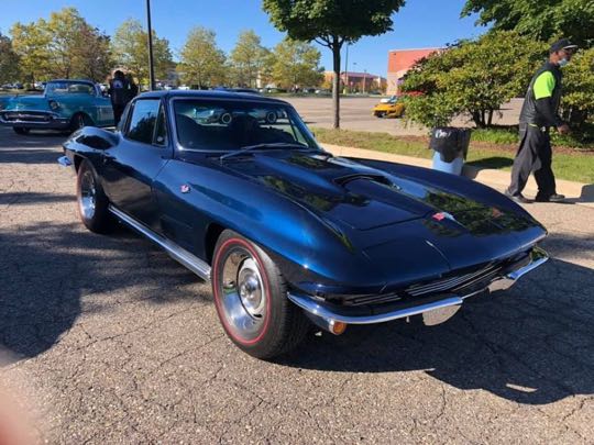 CCCoM presents “Show & Shine @ Fountain Walk”