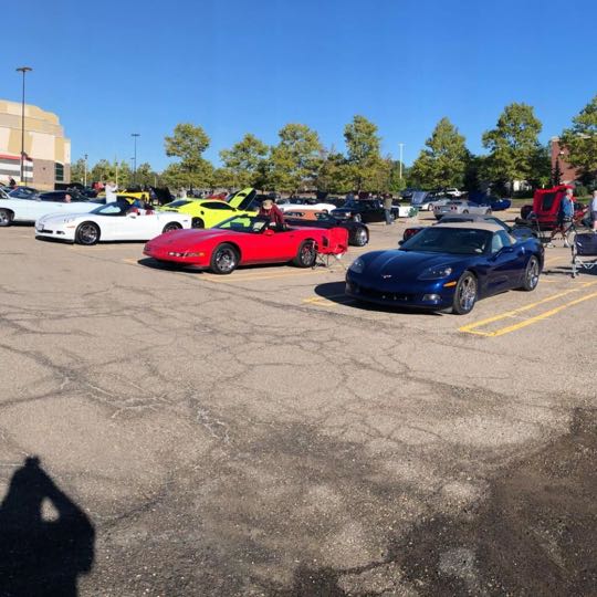CCCoM presents “Show & Shine @ Fountain Walk”