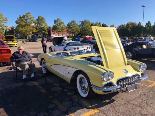 CCCoM presents “Show & Shine @ Fountain Walk”