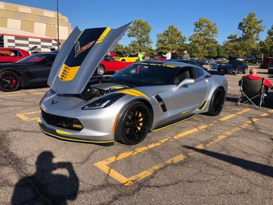 CCCoM presents “Show & Shine @ Fountain Walk”