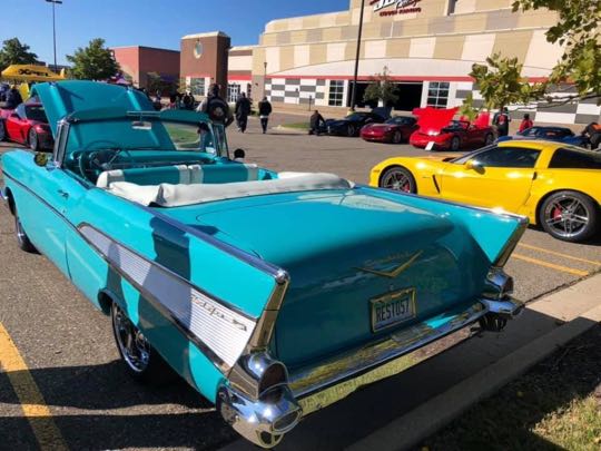 CCCoM presents “Show & Shine @ Fountain Walk”