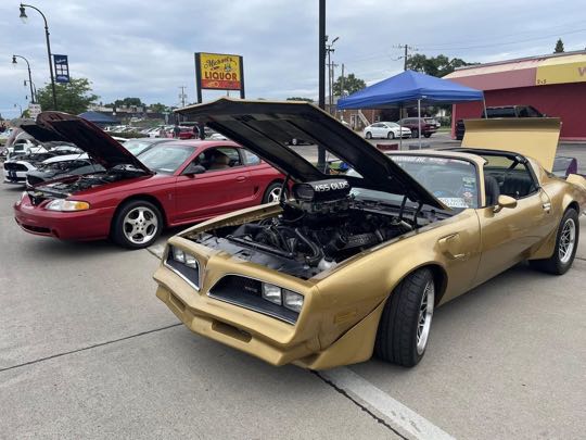 CCCoM supporting 2022 Clawson Lions Club Car Show