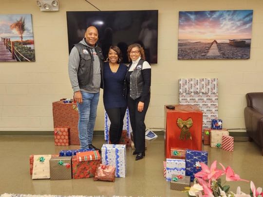 CCCoM supporting 5 Young Men @ MCHS Family Services Merry Xmas