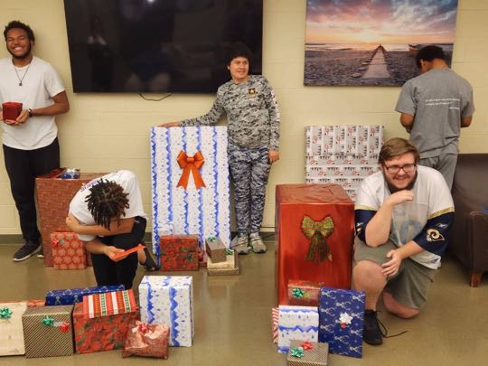 CCCoM supporting 5 Young Men @ MCHS Family Services Merry Xmas