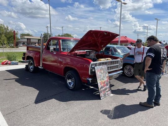 CCCoM supporting CCCoT at their Annual Car Show.