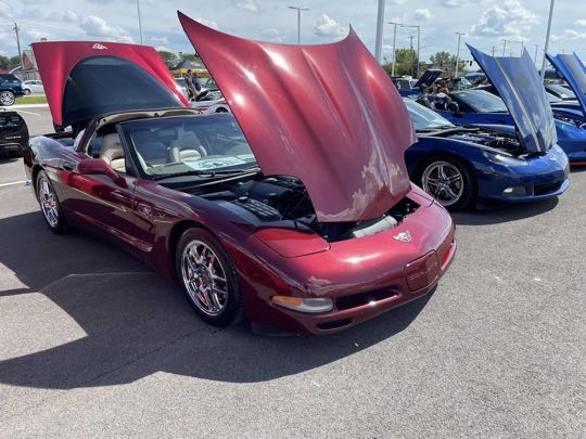 CCCoM supporting CCCoT at their Annual Car Show.