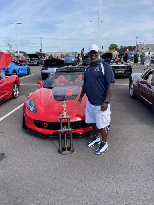 CCCoM supporting CCCoT at their Annual Car Show.