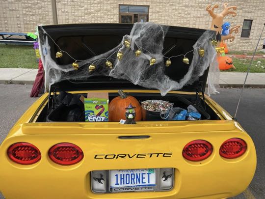 CCCoM supporting DPD 8th Precinct & KISS 105.9 “Trunk or Treat”