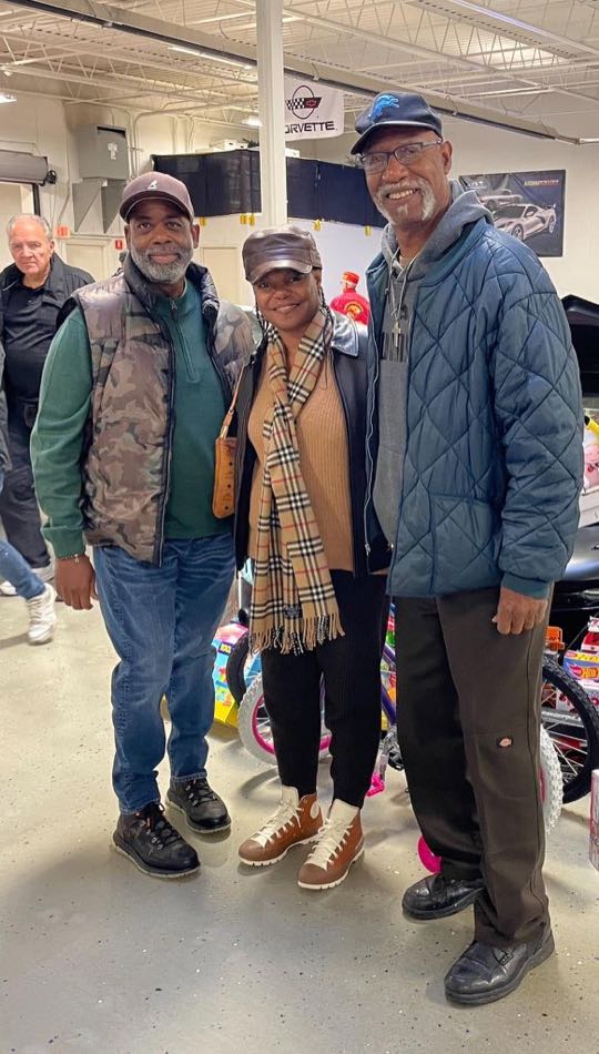 CCCoM supporting “Toys for Tots”, at the Lingenfelter Collection